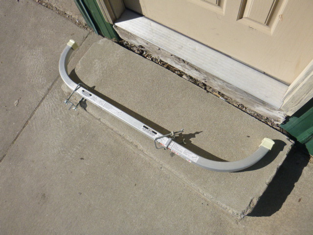 lot 62 image: Safety First Extension Ladder Stabilizer
