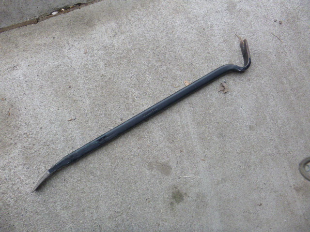lot 67 image: Roughneck Gorilla Bar