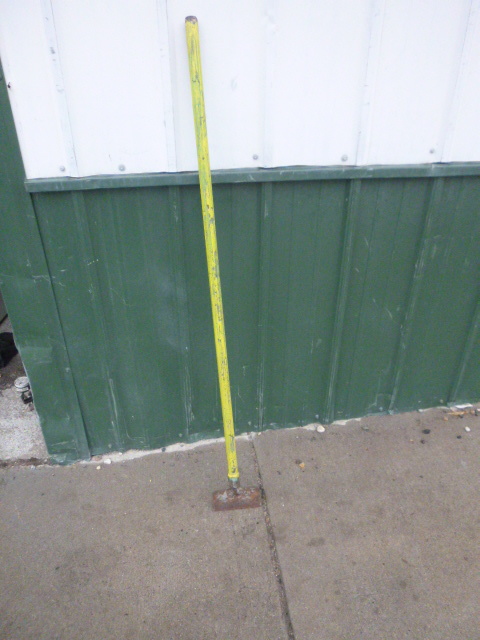 lot 71 image: Ice Scraper