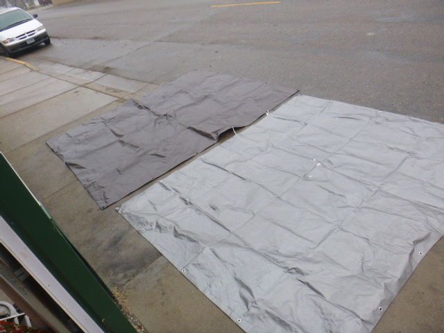lot 72 image: 2 Tarps