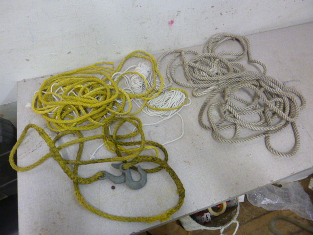 lot 94 image: Miscellaneous Rope