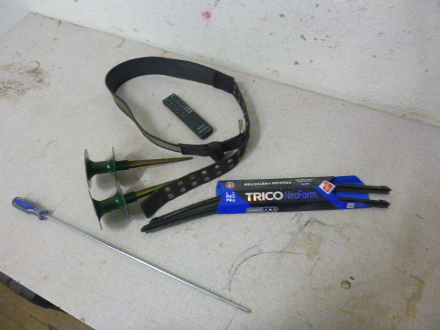 lot 107 image: Miscellaneous Items