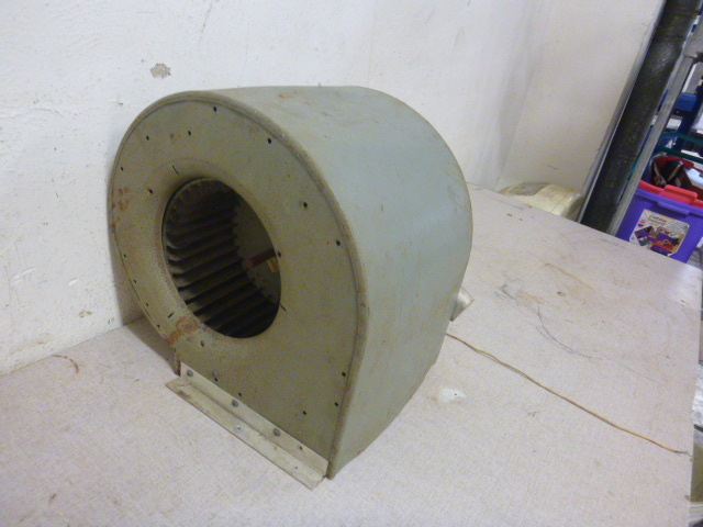 lot 115 image: Squirrel Cage Fan