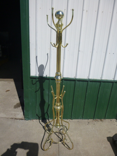 lot 158 image: Brass Coat Rack