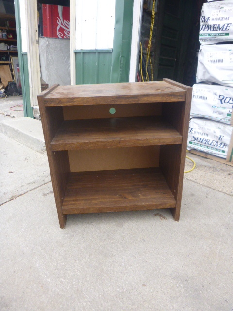lot 184 image: Microwave Cart