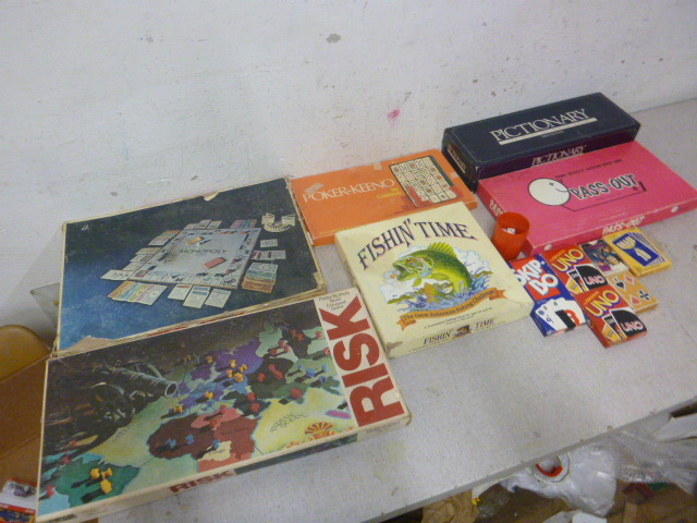 lot 199 image: Miscellaneous Board Games