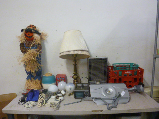 lot 201 image: Miscellaneous Items