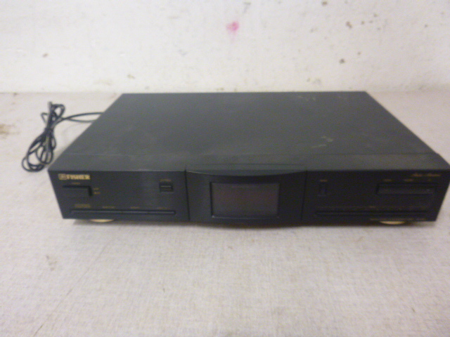 lot 205 image: Fisher AMFM Stereo Synthesizer Tuner
