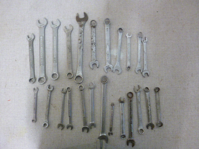 lot 237 image: Miscellaneous Wrenches