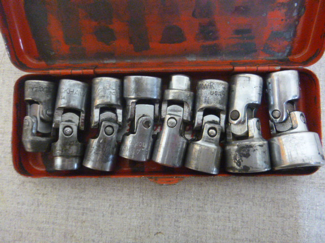 lot 280 image: Swivel Sockets