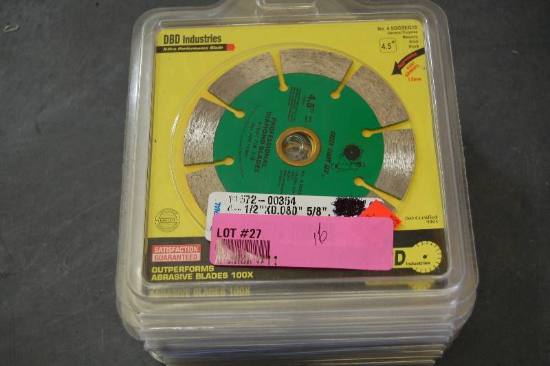 lot 27 image: 4 12 Diamond Blade