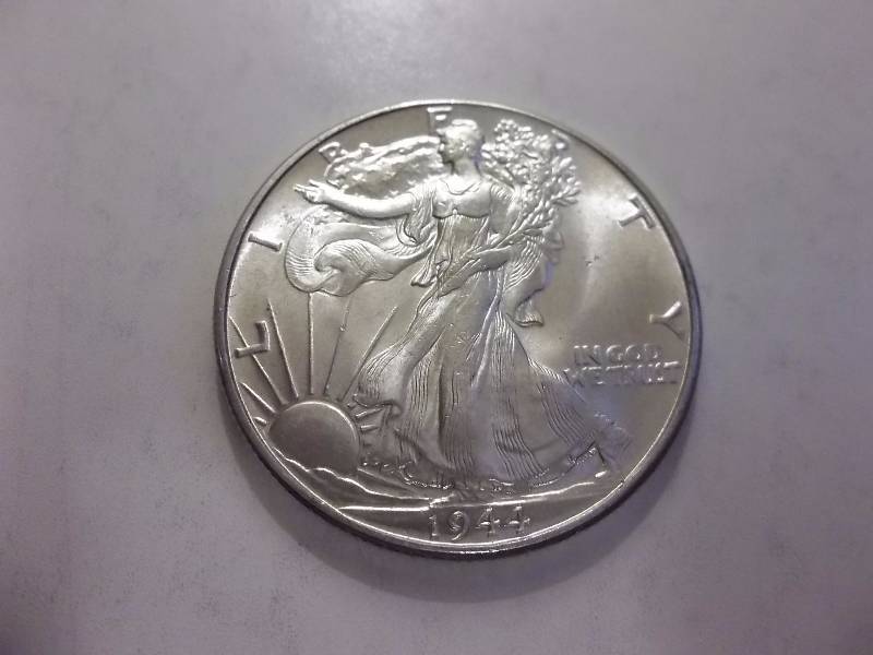 1944  Walker Half Dollar High Grade BU MS
