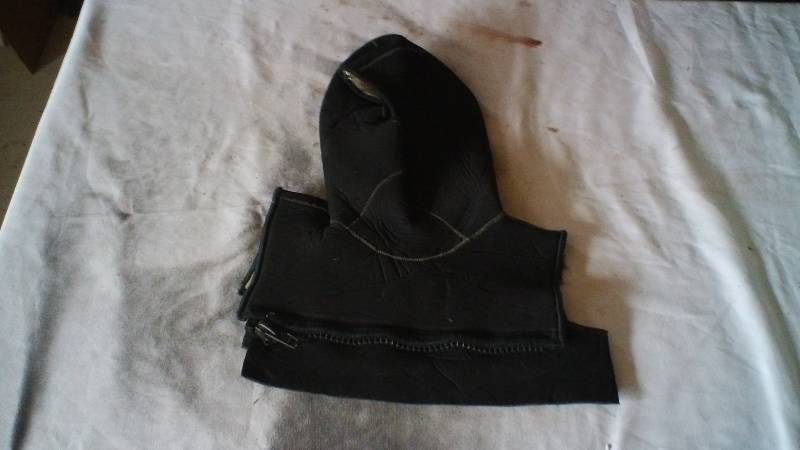 Swimming equipment