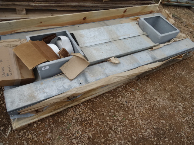 Commercial building roof hatch asse...