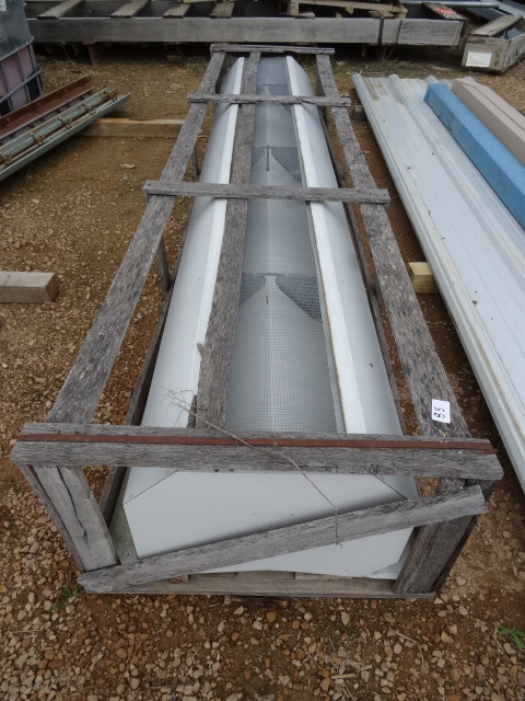 Roof top ridgecap vent. 120 x 27 x ...