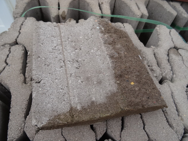 2 full pallets of concrete Nova bri...