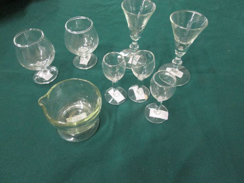 Cordial Glasses, Mortar, 3 Miniatur...
