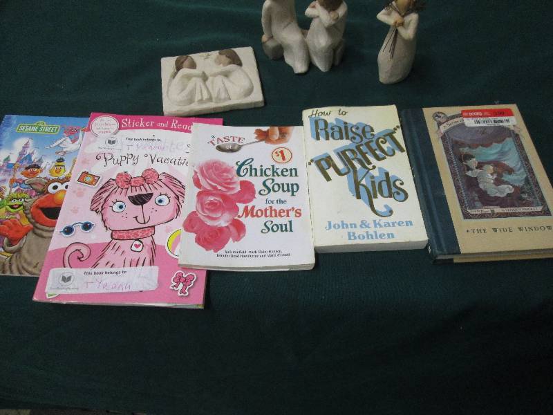 3 Willow Tree Collectibles, Assorte...