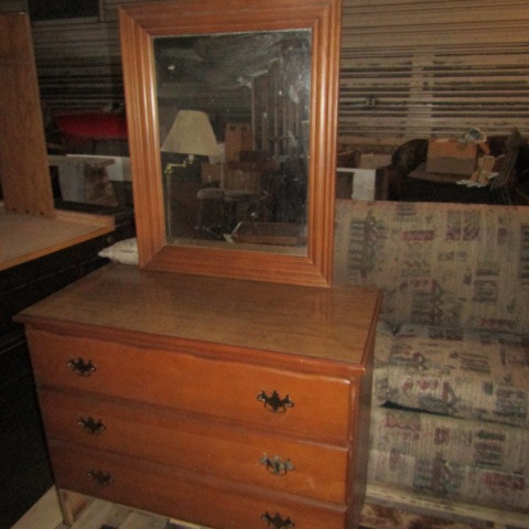 Dresser & mirror