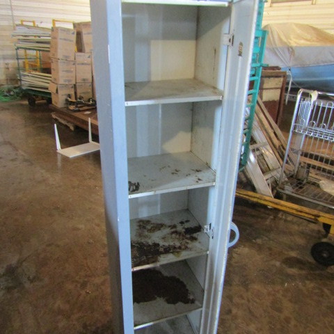 Metal cabinet