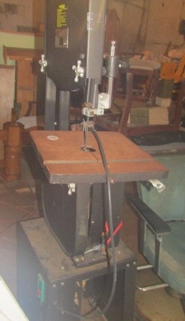 Band saw