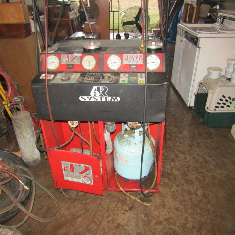 Refrigerant management system