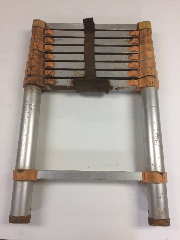 Collapsible Ladder