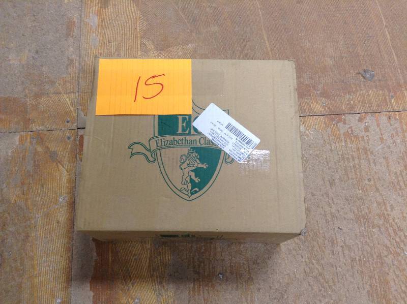 lot 15 image: EC 3V1 Leg Tub Faucet missing handles