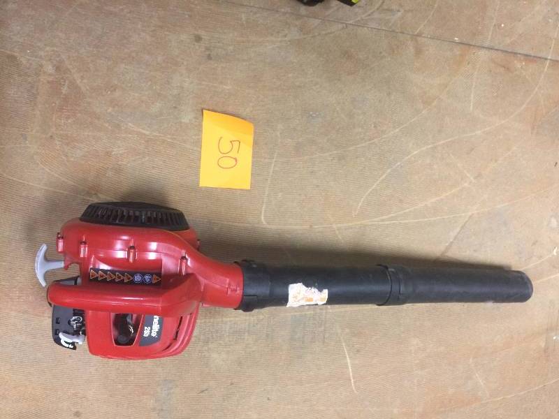 lot 49 image: Homelite 150 MPH 400 CFM 2-Cycle Handheld Gas Leaf Blower in working conditions