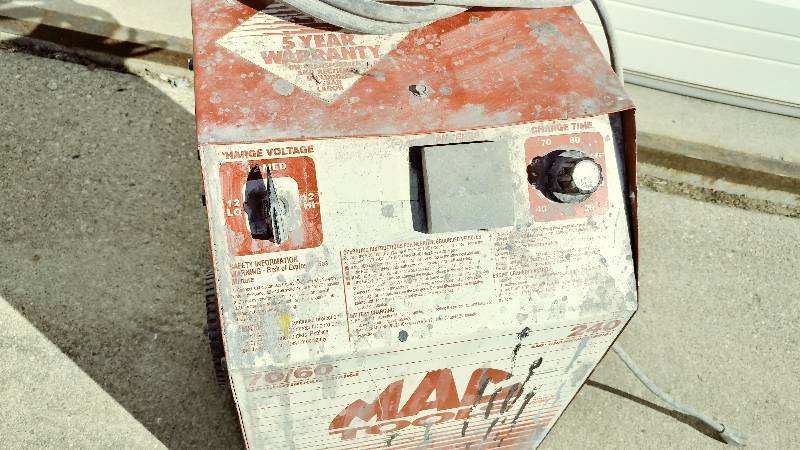 MAC Tools Battery ChargerStarter