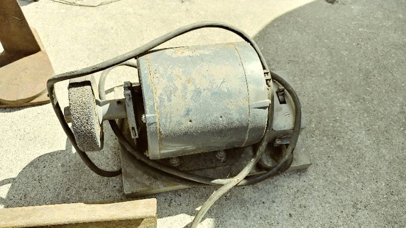 Vise, Motor, Gas Can Plus