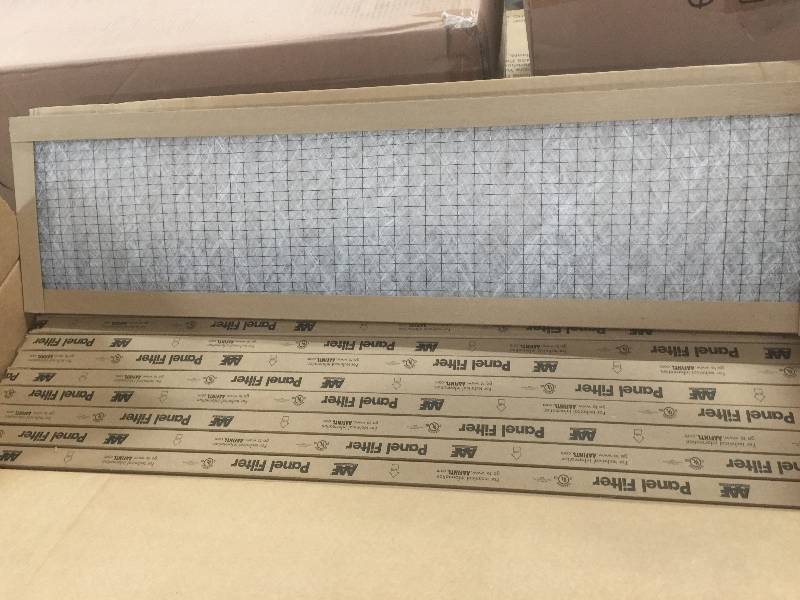 lot 42 image: Box of AMERICAN AIR FILTER  HEAVY DUTY FILTER 8301 New