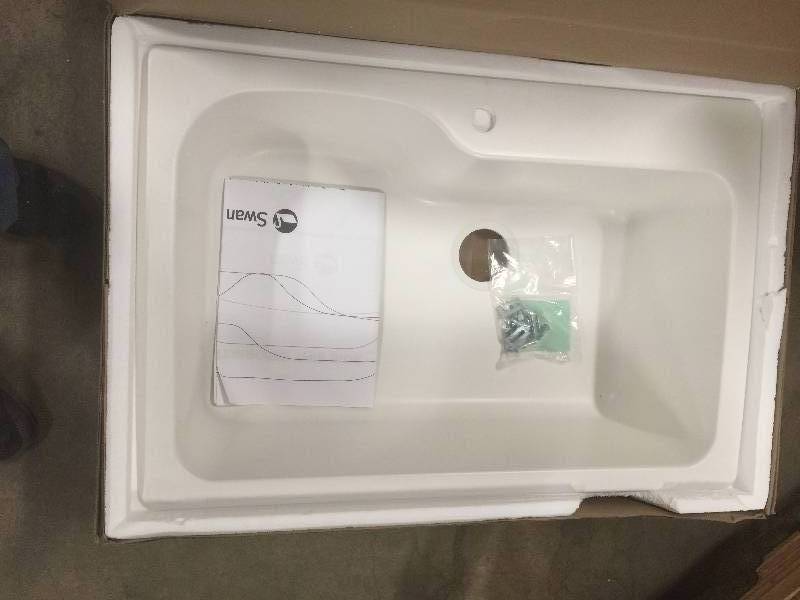 lot 71 image: Swanstone KSSB-3322.010 33-Inch by 22-Inch Large Single Bowl Kitchen Sink, White  not used