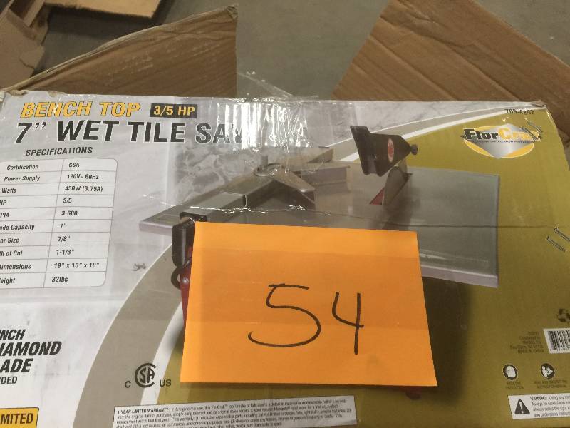 lot 54 image: Bench top 7 wet tile saw used in working conditions