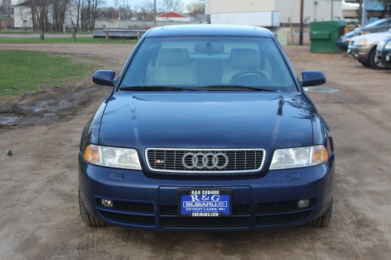lot 1447 image: 2001 Audi S4 Quattro AWD Twin Turbo V6 - One Owner
