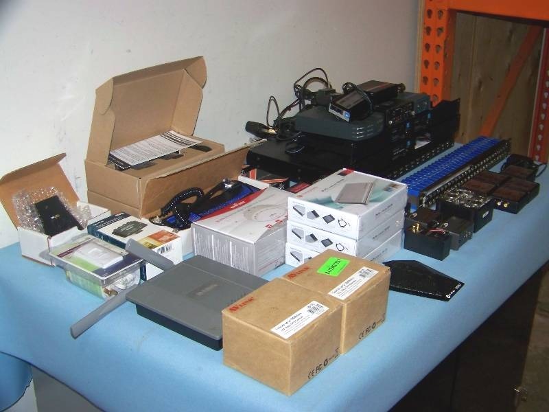 lot 83 image: Large lot of miscellaneous AV (audio  video) Components, Camera Items, Computer Items, Controls and much more