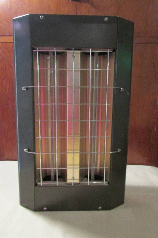 lot 11 image: IndoorOutdoor Radiant Heater