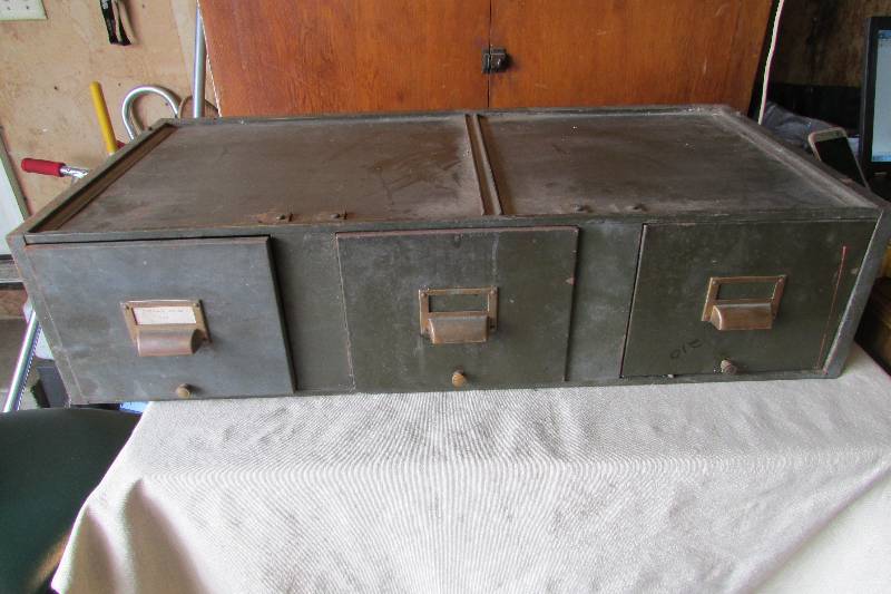 lot 1 image: Vintage Steel Storage Drawers