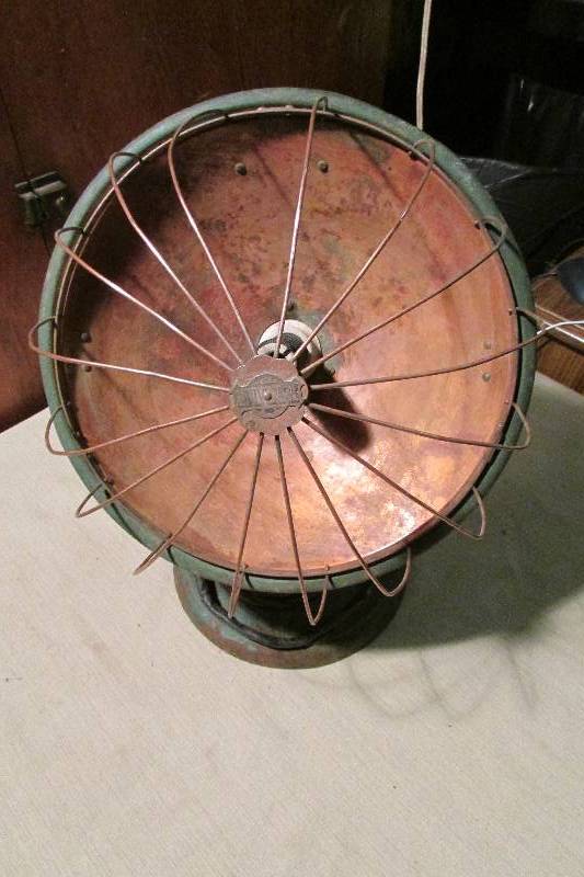 lot 11 image: Antique Universal Copper Heater