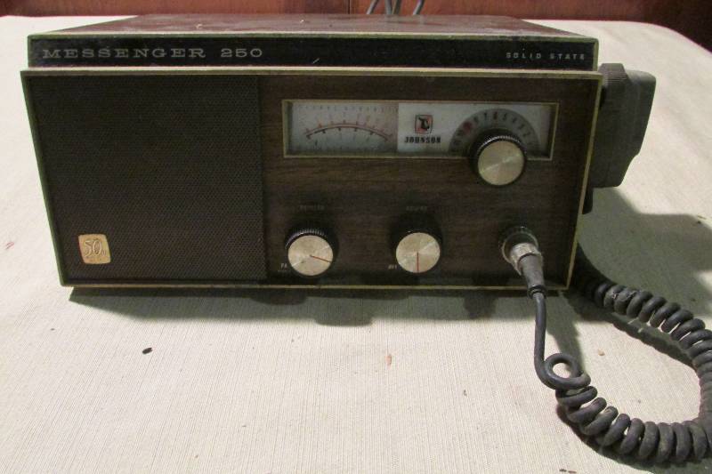 lot 27 image: Vintage CB
