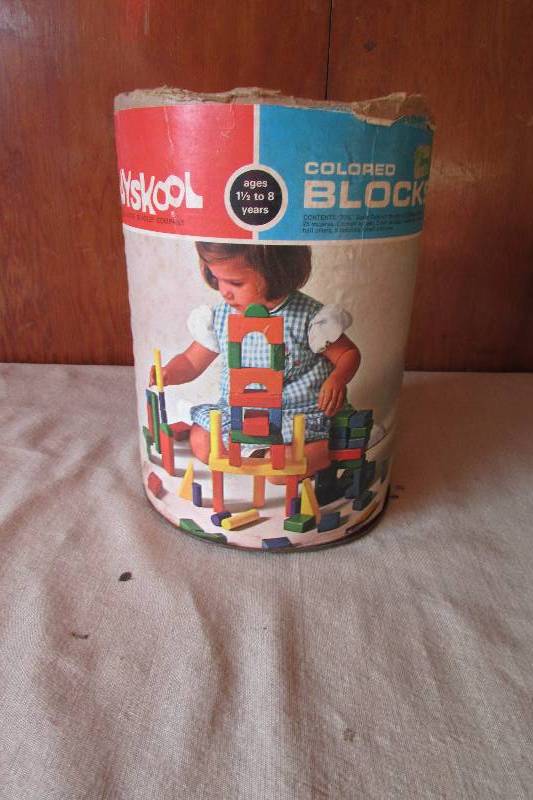 lot 28 image: Vintage Playskool Colored Blocks