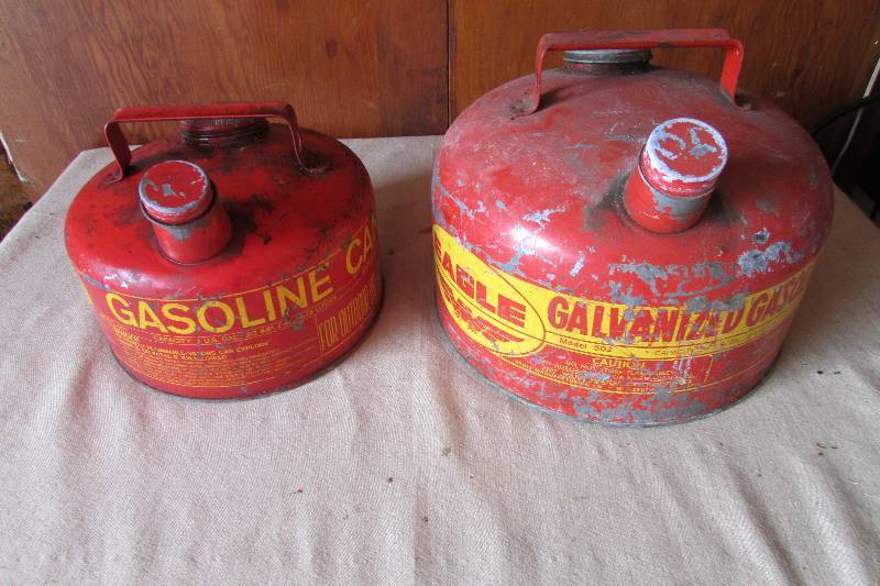 lot 31 image: Vintage Steel Gas Cans