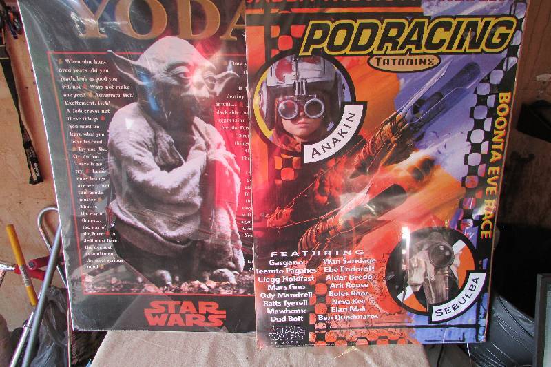lot 32 image: Vintage Star Wars Movie Posters