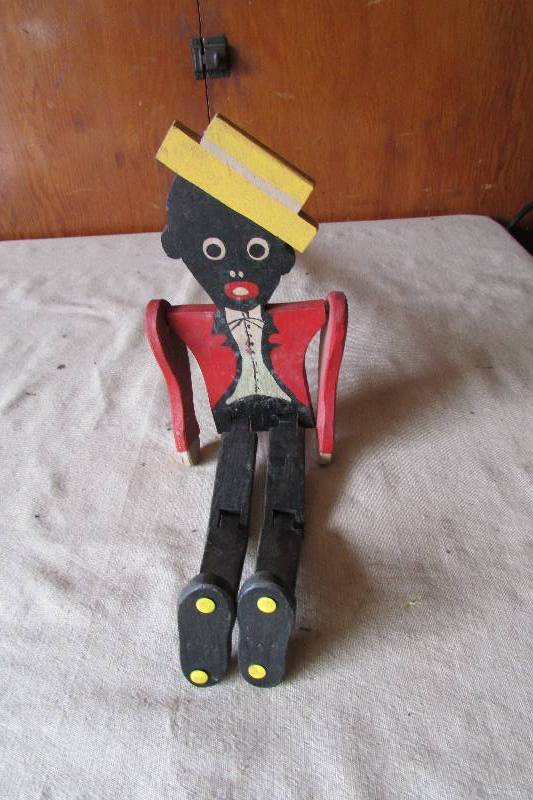 lot 41 image: Vintage Black Americana Wooden Puppet Folk Art