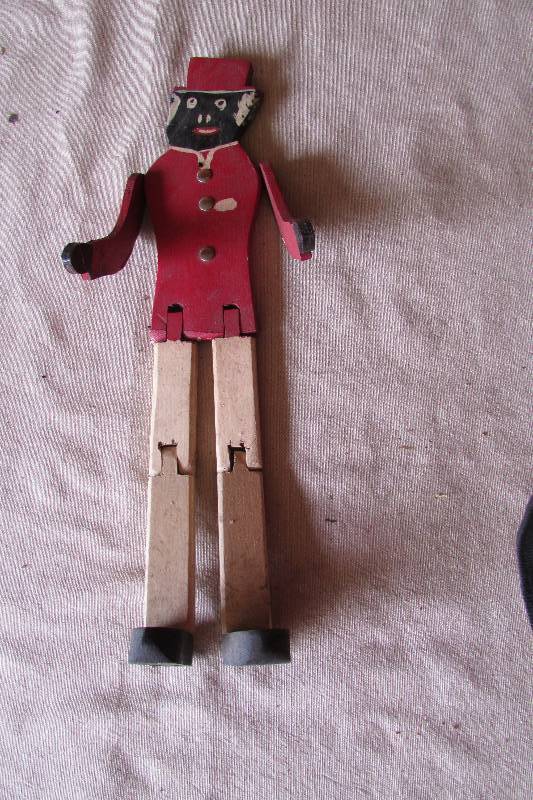 lot 43 image: Vintage Black Americana Wooden Puppet Folk Art