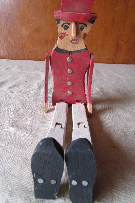 lot 47 image: Vintage Americana Wooden Puppet Folk Art