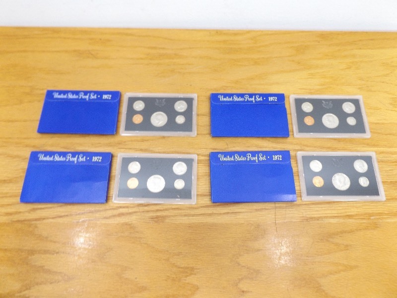 lot 28 image: 4 - 1972 US Proof Sets