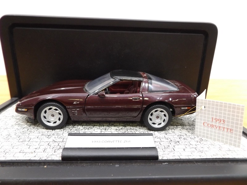 フランクリンミント スケール 1/24 1993 Corvette ZR-1 フランクリンミント スケール 1/24 1993 Corvette ZR-1 ダーク