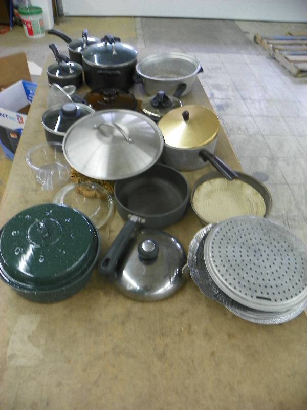 KITCHEN ITEMS, POTS AND PANS