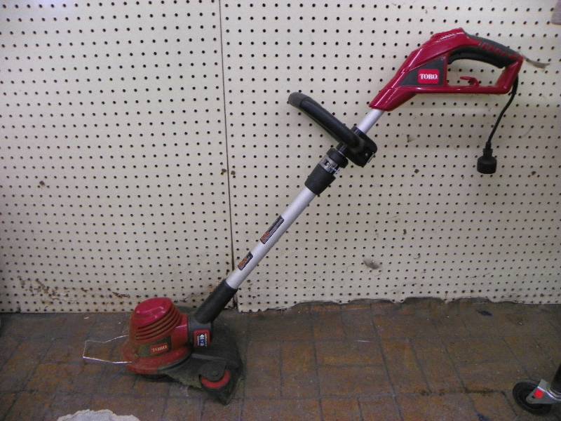 TORO WEED WACKER